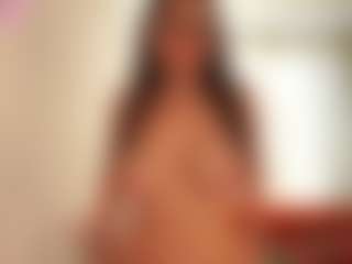 Live cam show with ThanhKlopfenstein - Ice on Dolls Live