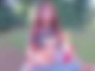 AliceMrtnz's Live Sex Cam Show