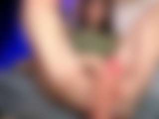 biatriss's Live Sex Cam Show