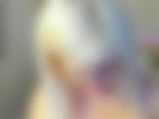 HellaFabel MILF webcam performer live streaming