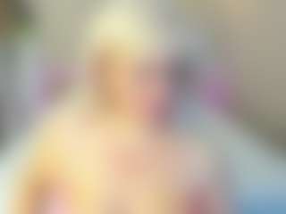 Live cam show with HellaFabel - Blonde Hair on Pornisteam.com