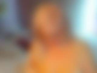 Live cam show with HellaFabel - Granny on Camiplay Live