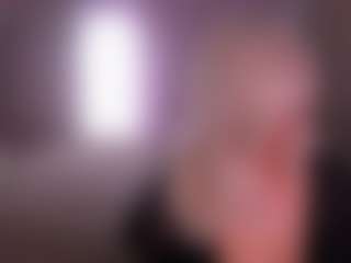 HellaFabel's Live Sex Cam Show