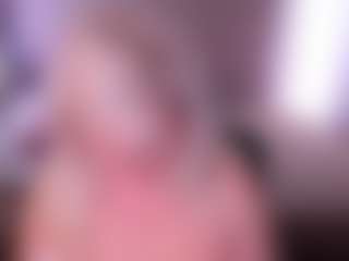 Live cam show with HellaFabel - Blonde Hair MILF on Strip Flash - Live Sex Shows
