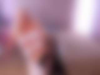 Live cam show with HellaFabel - Blonde Hair Fetish on CamwithHer