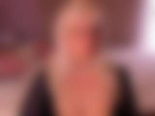 Live cam show with HellaFabel - Dirty Talk on CamClone