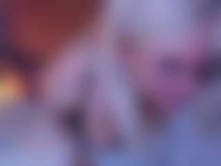 Live cam show with HellaFabel - Sexy on CamClone
