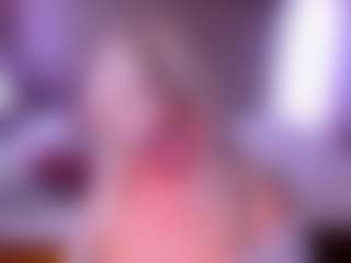 Live cam show with HellaFabel - Upskirt on Soda Cam