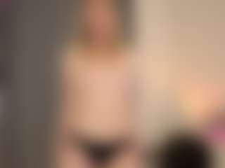 Live cam show with Annie - Joi on Pornisteam.com