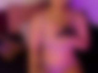 Live cam show with Lola Mars - Girlnextdoor on googirlz