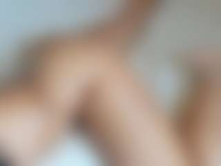 Live cam show with suzysuz - Pegging on Hubzter Live