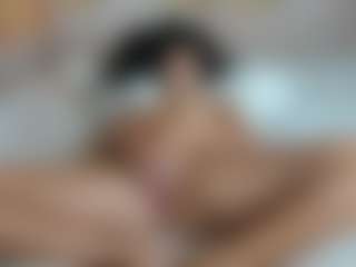 Live cam show with suzysuz - Spank Brown Hair on CSO-WL