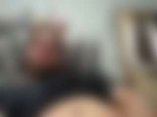 Live cam show with Wildinjay - Brown Eyes on Camsoda