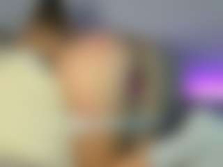 Live cam show with Sensual petite girl foxie - Long Hair on Camsoda