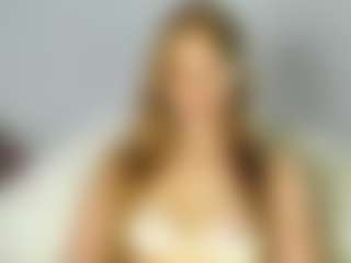 Sensual petite girl foxie's Live Sex Cam Show