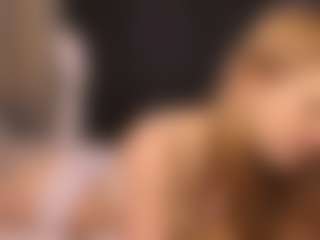 Sensual petite girl foxie's Live Sex Cam Show