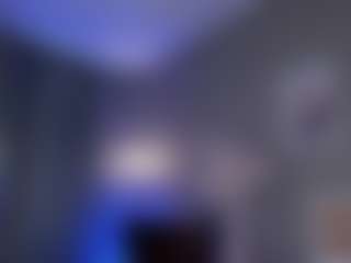 Holy-Reid MILF webcam performer live streaming