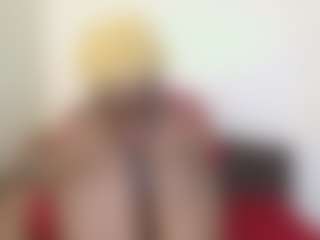 miah and bee's Live Sex Cam Show
