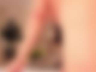 Live cam show with Mila Grace - Blowjob on AdultVida.com
