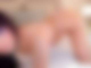 Live cam show with Mila Grace - Deepthroat on Uber Horny