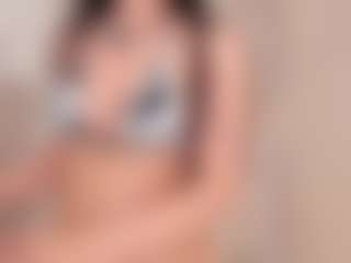 Live cam show with Mila Grace - Skinny on Camsoda