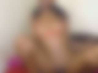bee and miah's Live Sex Cam Show