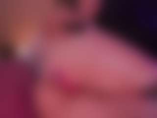 Live cam show with Hailey-Fox - Oil on Camsoda Late Night