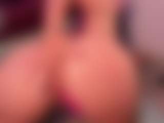 Hailey-Fox's Live Sex Cam Show