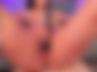Hailey-Fox's Live Sex Cam Show
