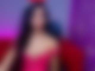 Live cam show with Naughty Queen - Thin on instabang