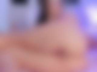 hailey-hadid's Live Sex Cam Show