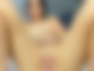 Live cam show with Isa06 - Blue Eyes on Camsoda