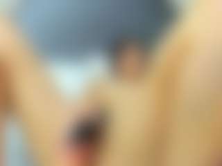 Live cam show with Isa06 - Big Tits Small Tits on Camsoda