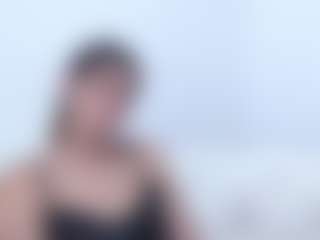 Live cam show with Isa06 - Blue Eyes on AdultVida.com