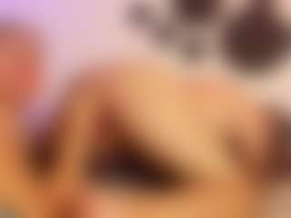 ladycamila's Live Sex Cam Show