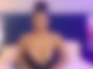 Live cam show with MargaretSaunders - Huge on Camsoda