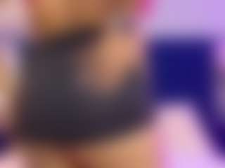 Live cam show with MargaretSaunders - Oil on Camsoda