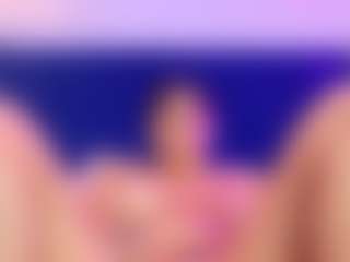 Live cam show with MargaretSaunders - Huge on fapnchat