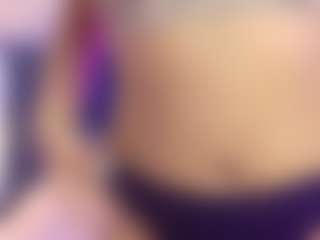 Live cam show with MargaretSaunders - Huge on Camsoda