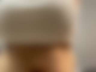 Live cam show with mmargoo - Hairy Pussy Brown Hair on Camsoda
