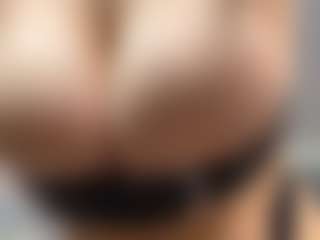 mmargoo's Live Sex Cam Show