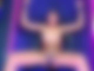 Show di cam dal vivo con MrEbonybdsm - Roll su Camsoda