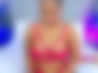 AlisonTravis's Live Sex Cam Show