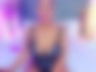 AlisonTravis's Live Sex Cam Show