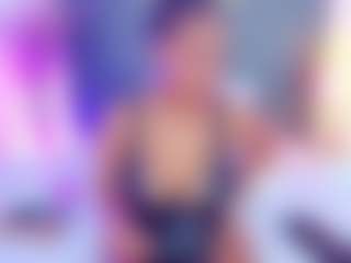 Live cam show with AlisonTravis - Public on xfollow cams
