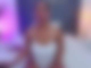 Live cam show with AlisonTravis - Oil on Strip Flash - Live Sex Shows