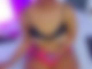 AlisonTravis's Live Sex Cam Show