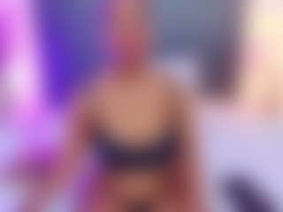 AlisonTravis's Live Sex Cam Show