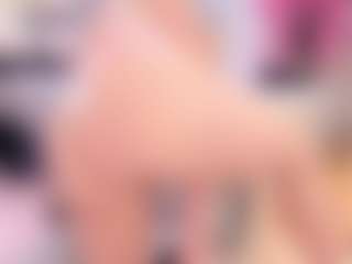 Live cam show with Tessacooper - Striptease on sexylive.show