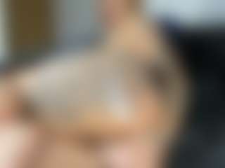 Live cam show with dakotastream - Blonde Hair Middle Aged on Cam Slut